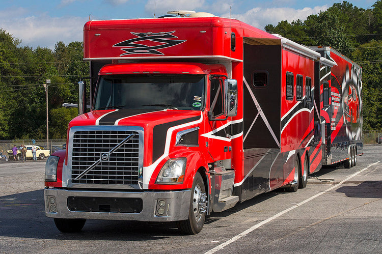 Vehicles & Trailers