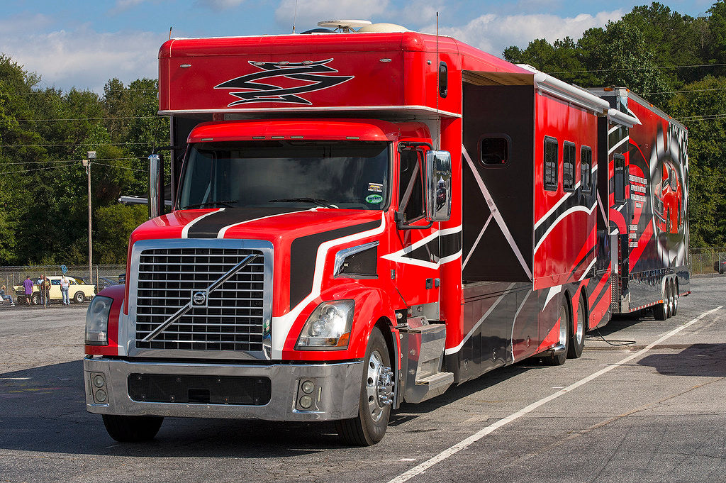 Vehicles & Trailers